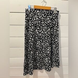 Floral Button-Front Skirt – Bershka L